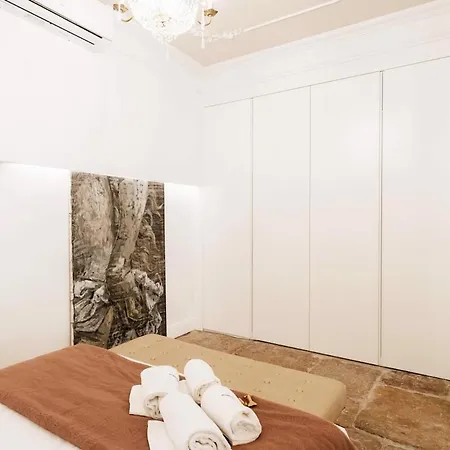 Apartment New Exquisite Cozy Baroque Portuguese Soul 2p