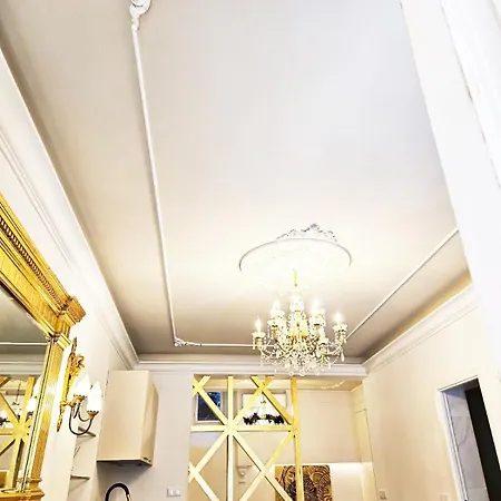 Apartment New Exquisite Cozy Baroque Portuguese Soul 2p Lissabon