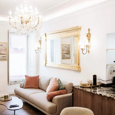 New Exquisite Cozy Baroque Portuguese Soul 2p Apartment Lissabon